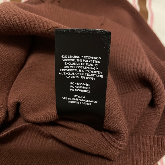 Sunday Best Sweater Size Small - Picture 5 of 5